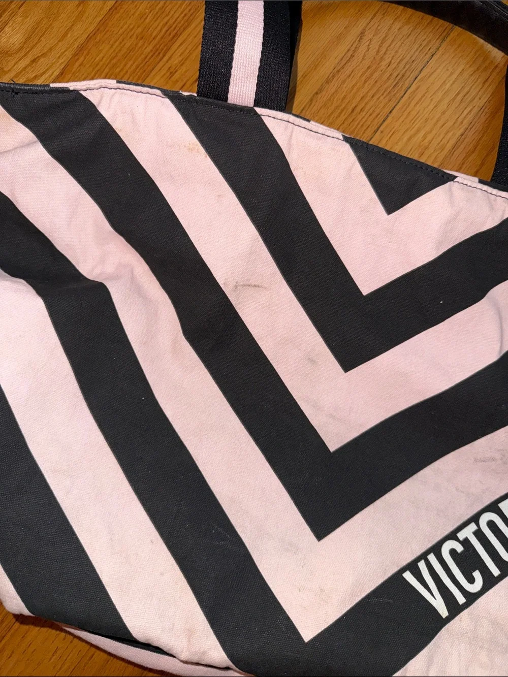 Victoria's Secret Pink and Black Chevron Logo Tote
